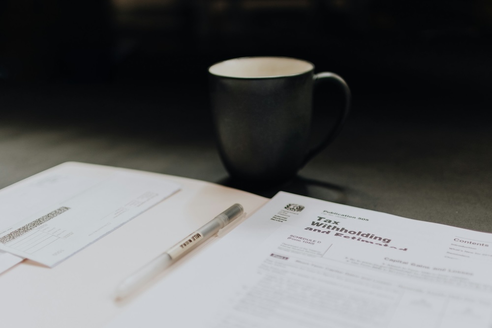 Cover Image of How to Apply for Newcomer Benefits in Canada